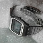 Seiko LC Quartz ticker-tape James Bond watch, The Spy Who Loved Me: 300x240